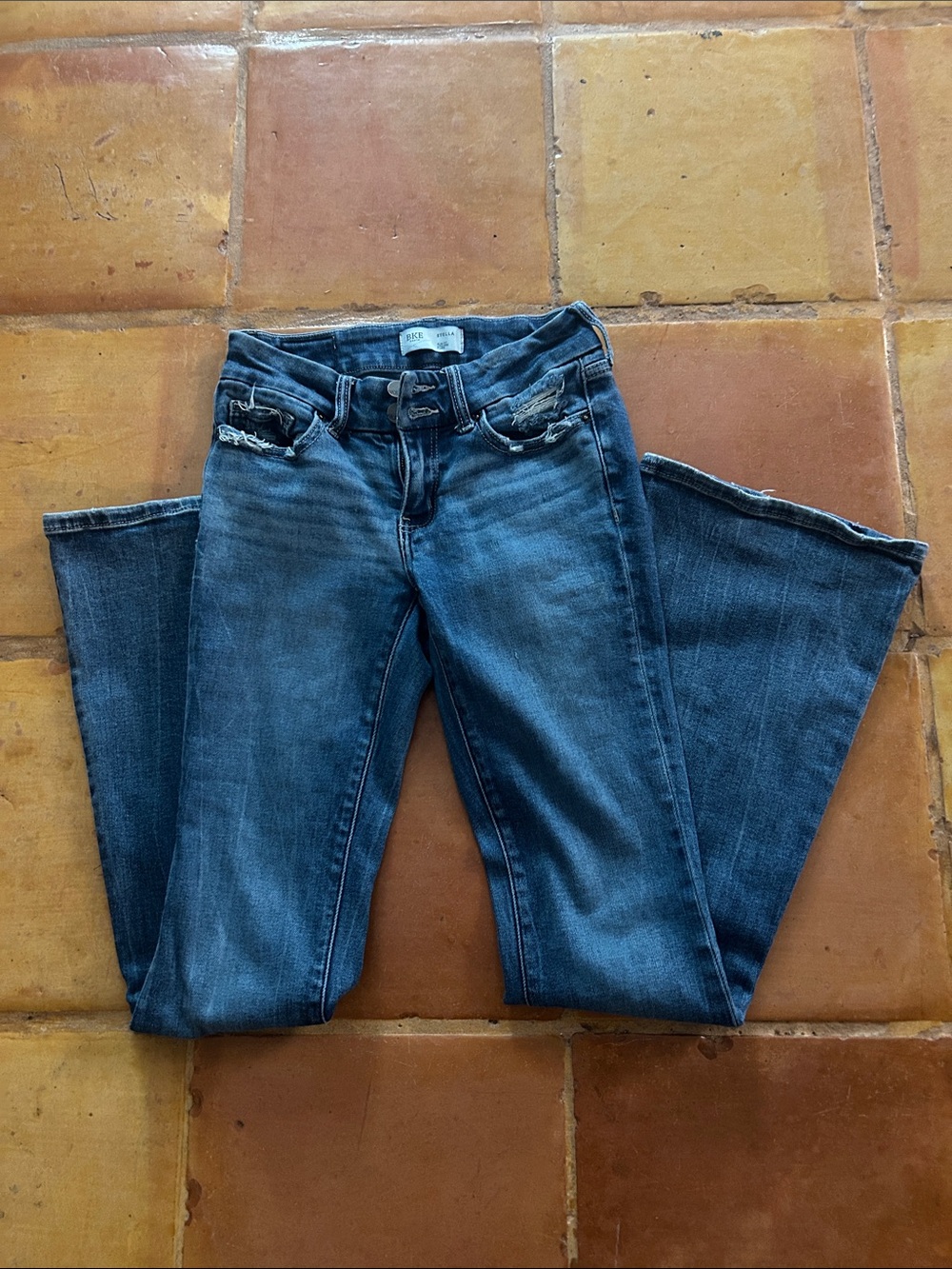 BKE Stella Women’s Blue Denim Jeans - Classic Straight Fit 26x34